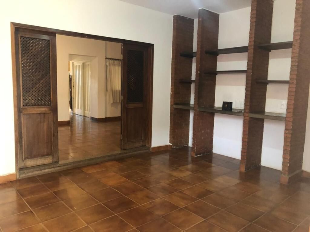 Sobrado, 4 quartos, 333 m² - Foto 1