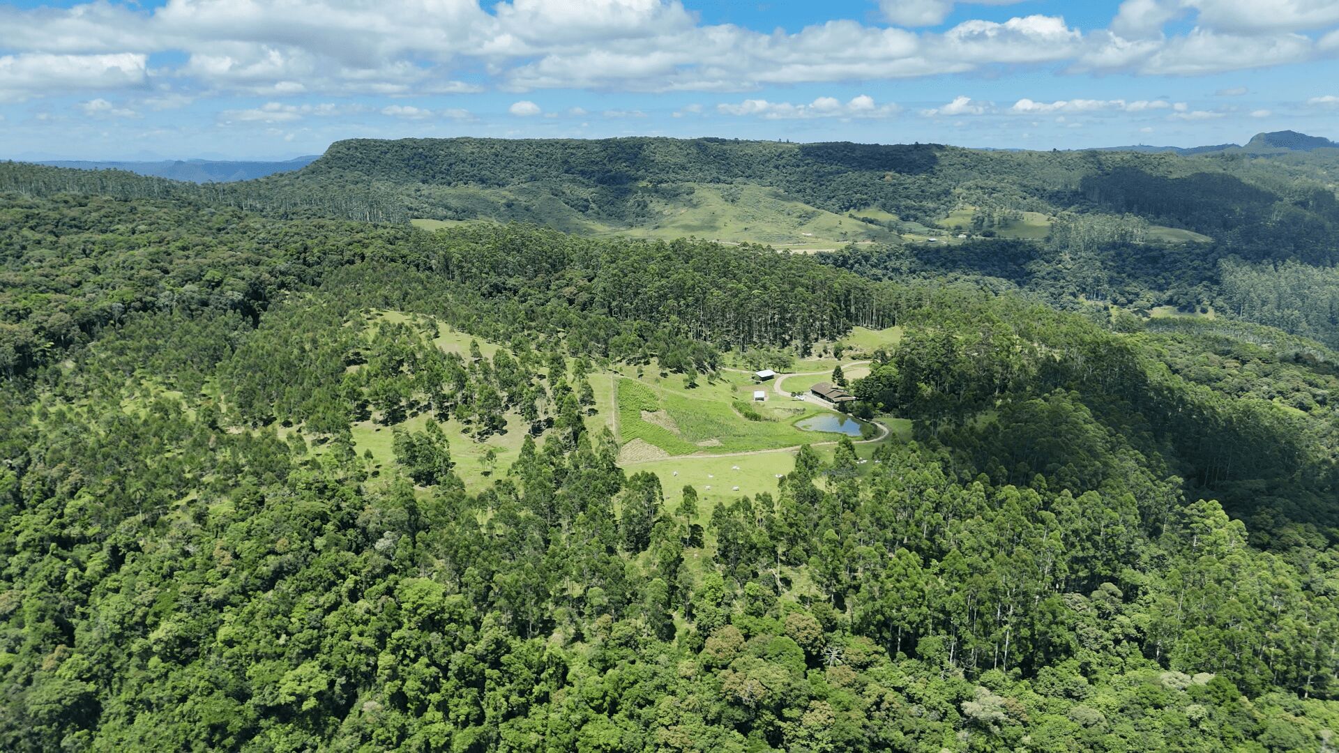 Sítio, 2 quartos, 30 hectares - Foto 2