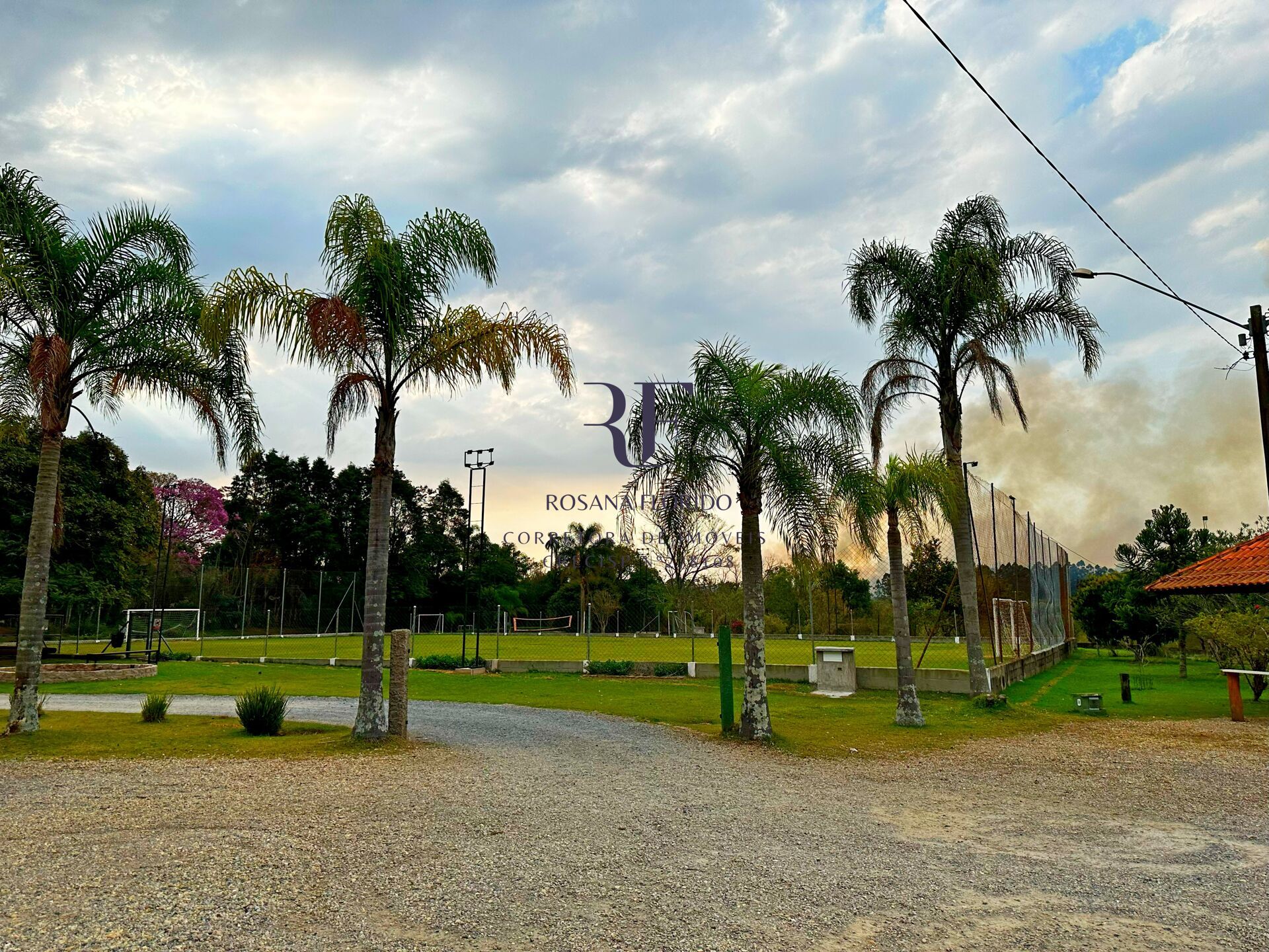 Casa de Condomínio à venda com 3 quartos, 400m² - Foto 61