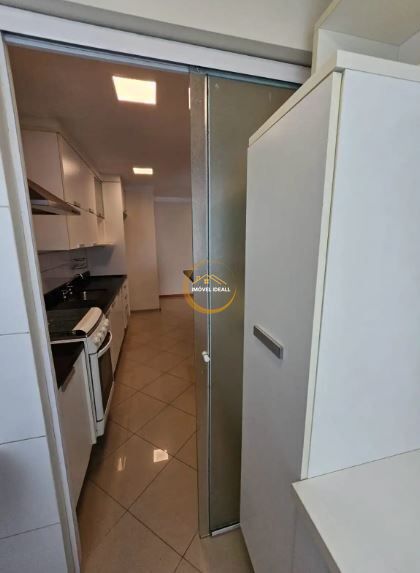 Apartamento à venda com 2 quartos, 93m² - Foto 10