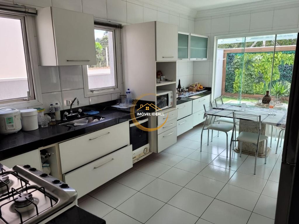 Casa à venda com 4 quartos, 580m² - Foto 7