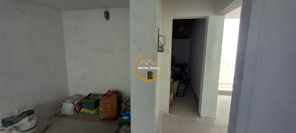 Casa à venda com 3 quartos, 338m² - Foto 8