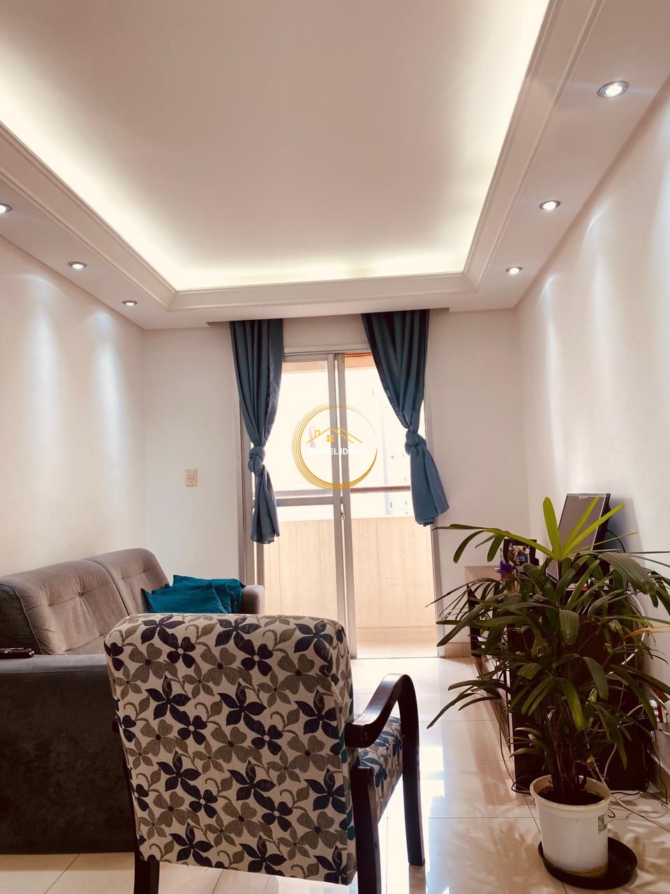 Apartamento à venda com 3 quartos, 68m² - Foto 2