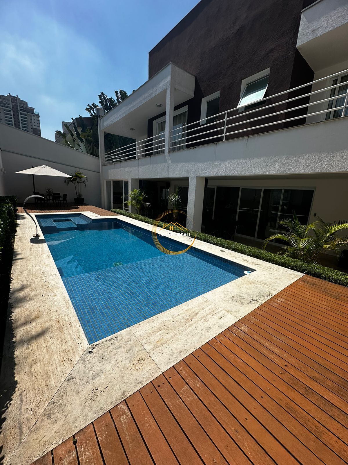 Casa à venda com 4 quartos, 780m² - Foto 3