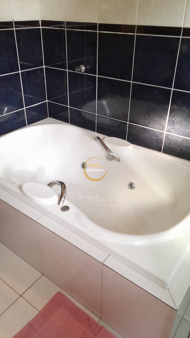 Casa, 4 quartos, 223 m² - Foto 12