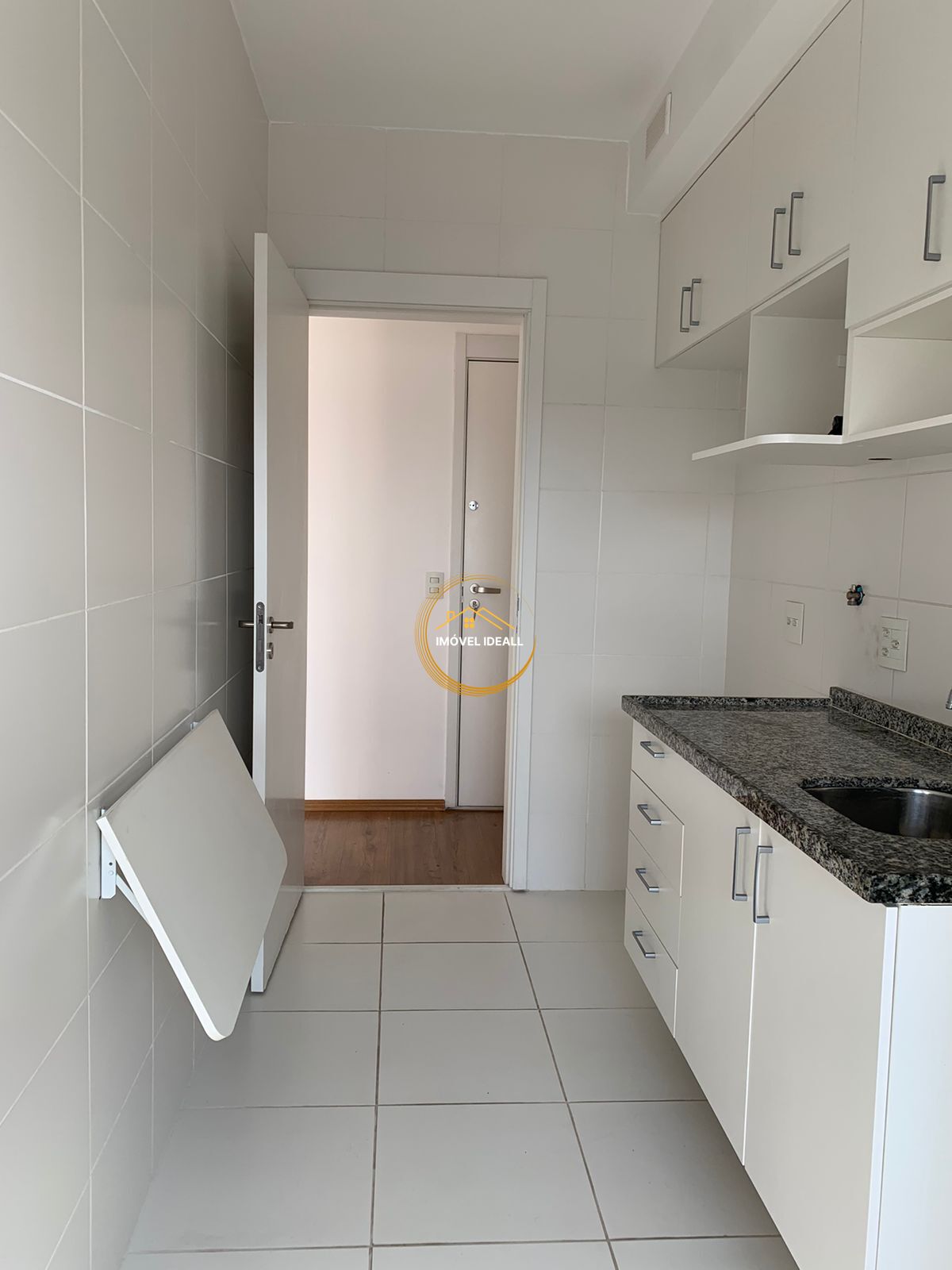 Apartamento à venda com 1 quarto, 41m² - Foto 4