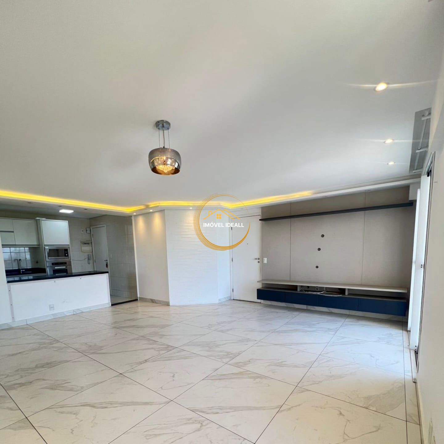 Apartamento à venda com 2 quartos, 80m² - Foto 1