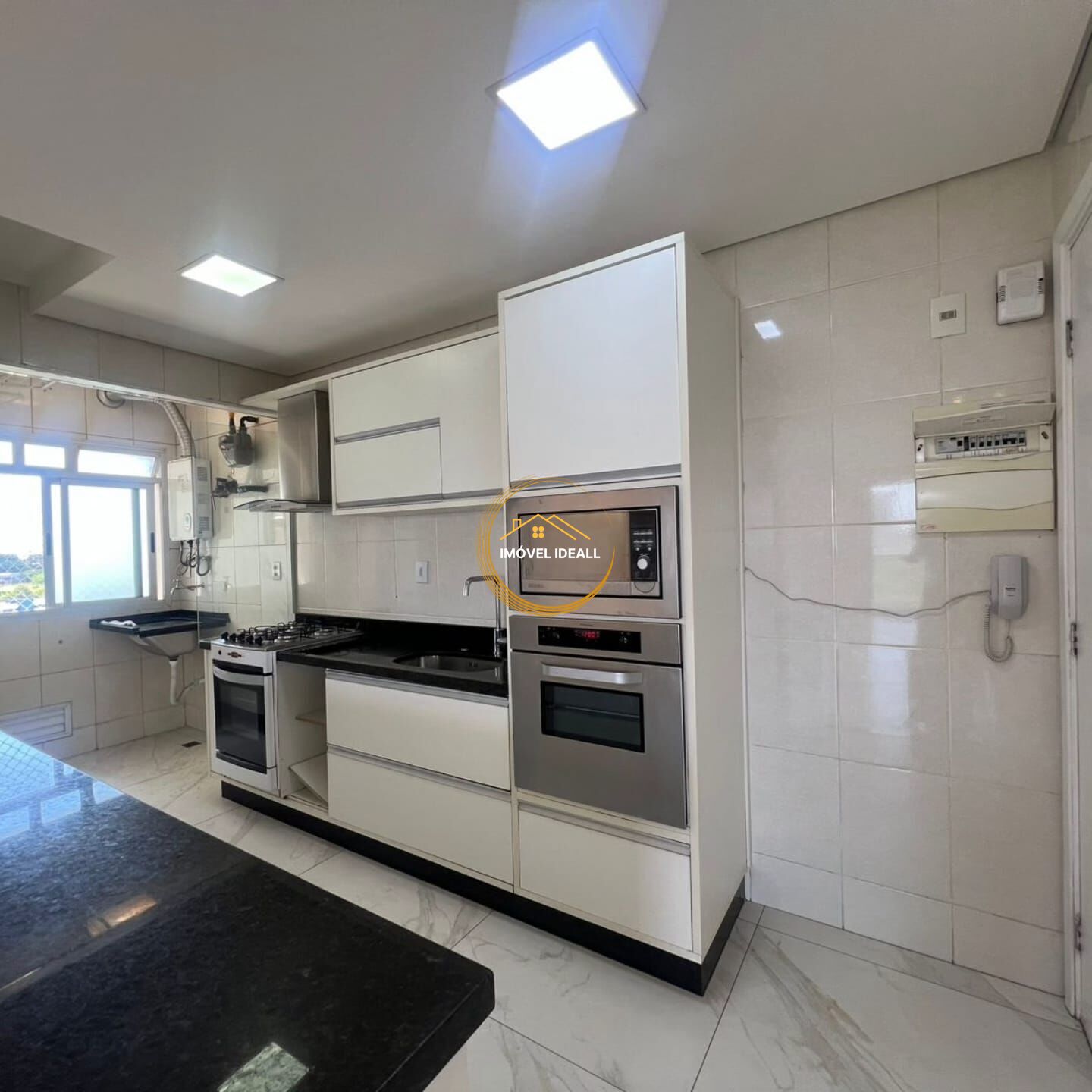 Apartamento à venda com 2 quartos, 80m² - Foto 6