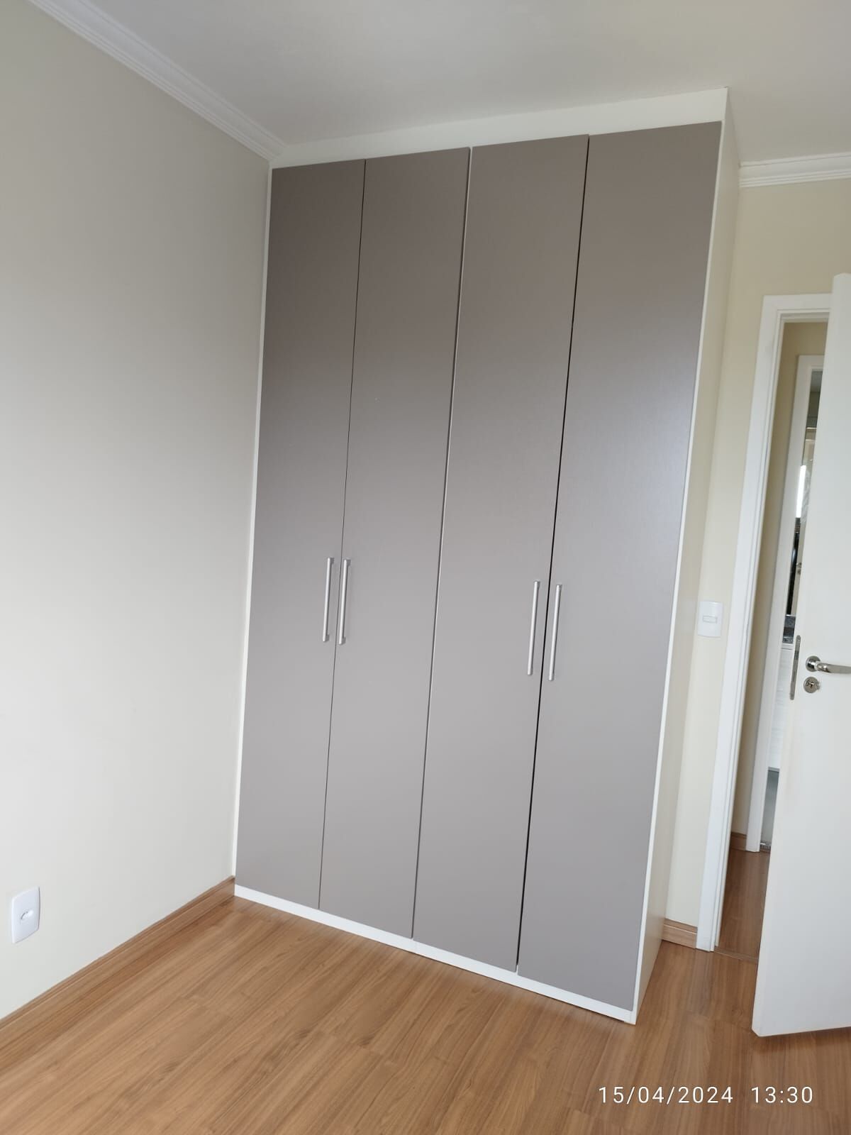 Apartamento à venda com 2 quartos, 56m² - Foto 11