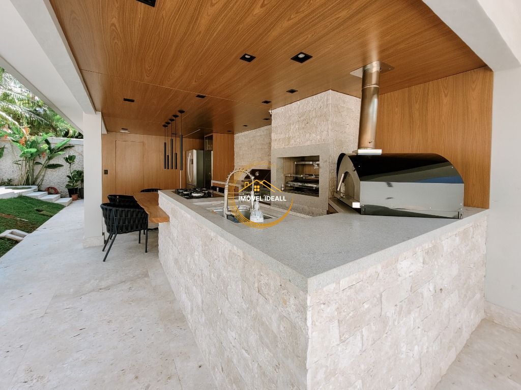 Casa à venda com 3 quartos, 347m² - Foto 11
