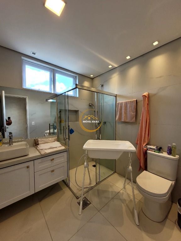 Casa à venda com 3 quartos, 347m² - Foto 22