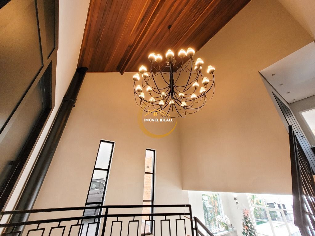 Casa à venda com 3 quartos, 347m² - Foto 15