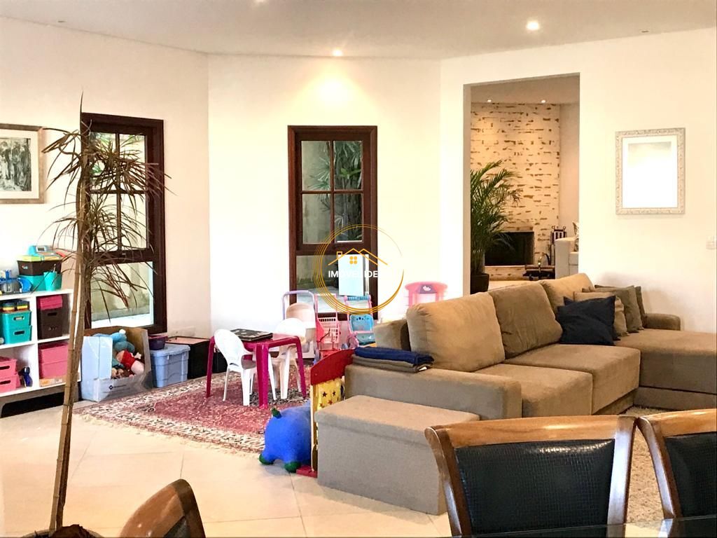 Casa à venda com 4 quartos, 306m² - Foto 10