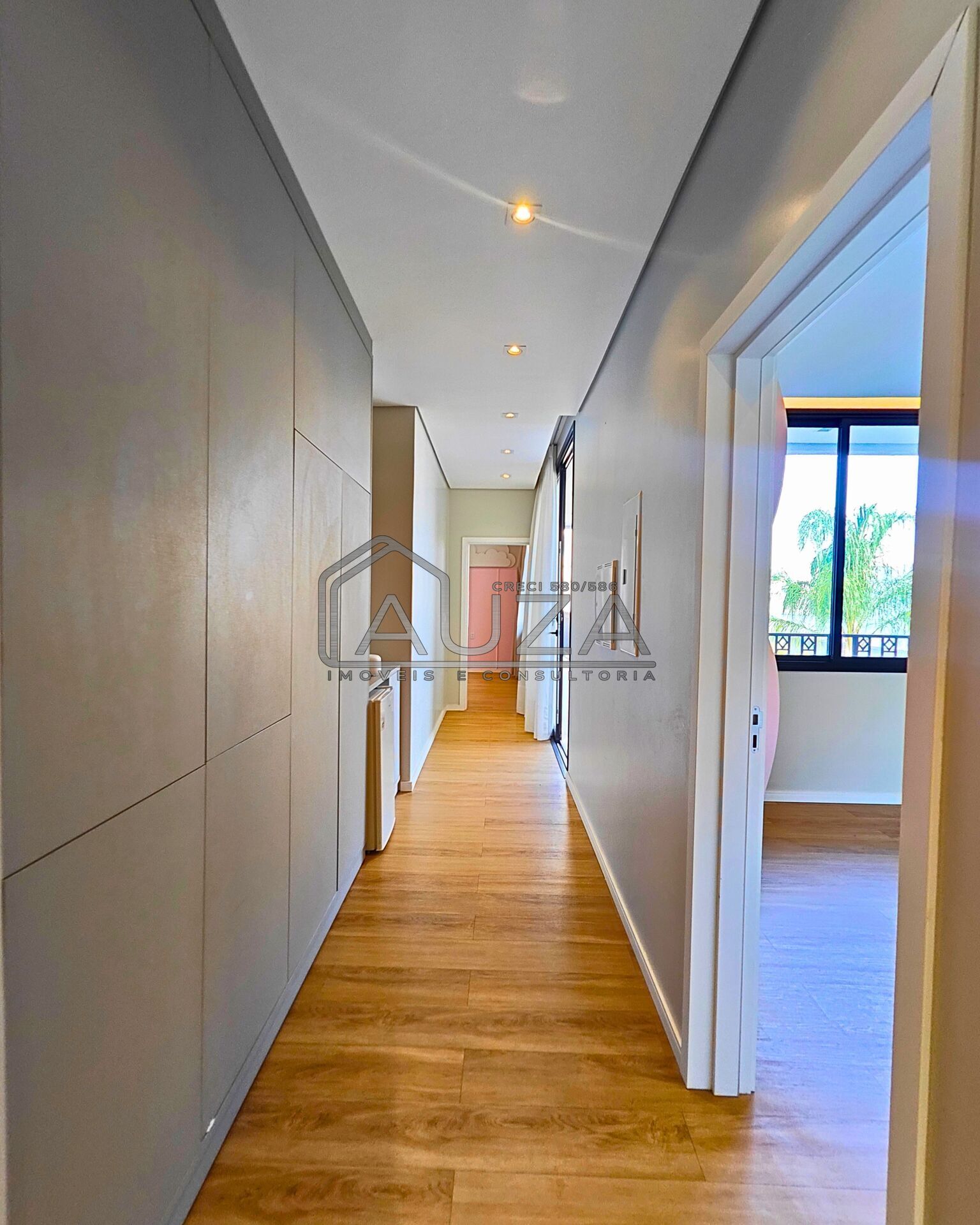 Casa à venda com 4 quartos, 325m² - Foto 25