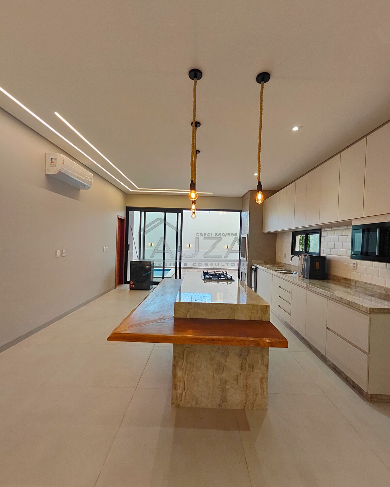 Casa à venda com 2 quartos, 196m² - Foto 10