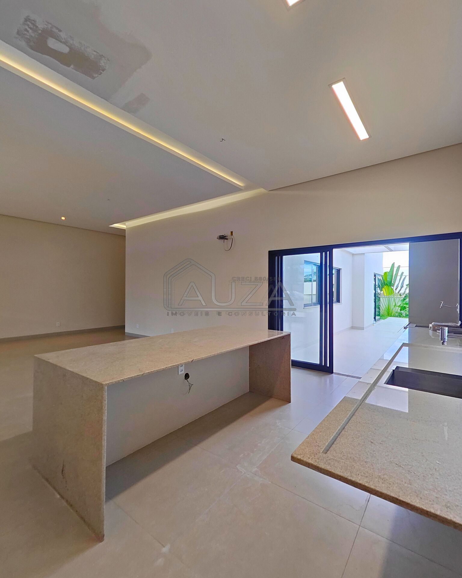 Casa à venda com 3 quartos, 200m² - Foto 13