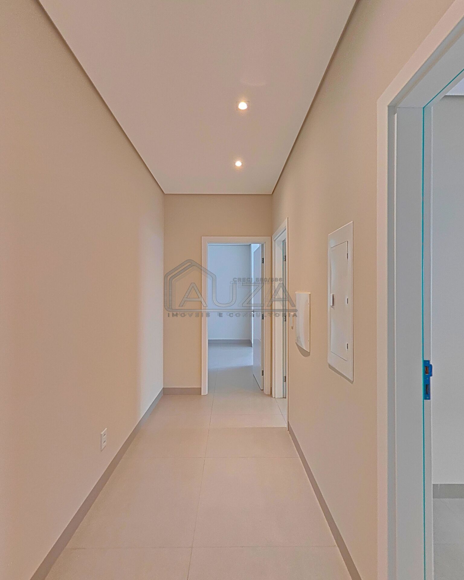 Casa à venda com 3 quartos, 200m² - Foto 25