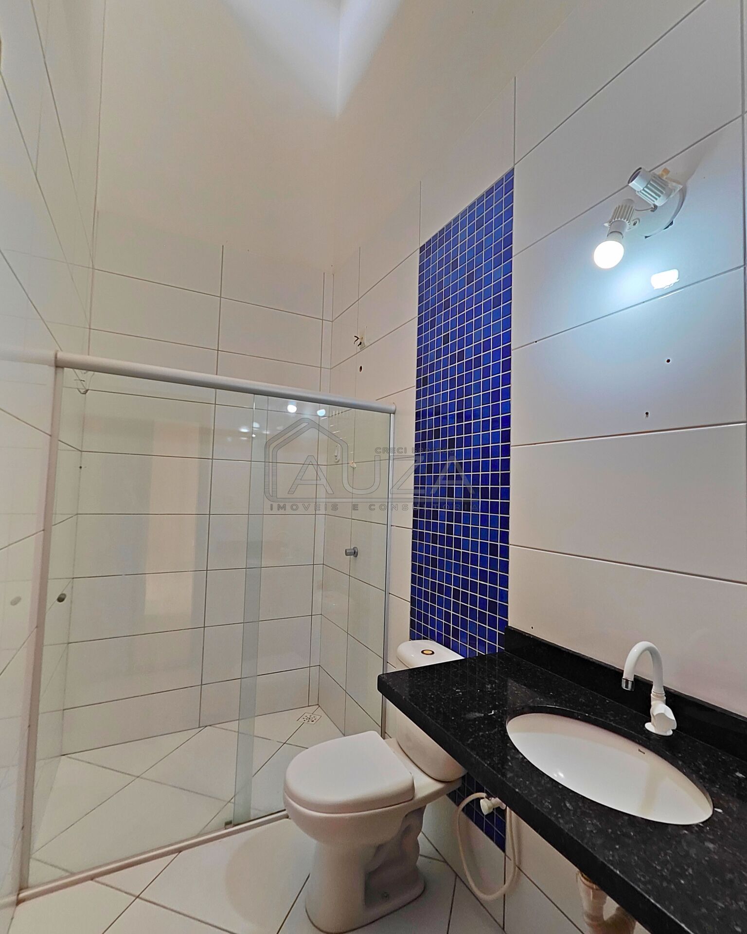 Casa para alugar com 2 quartos, 70m² - Foto 8