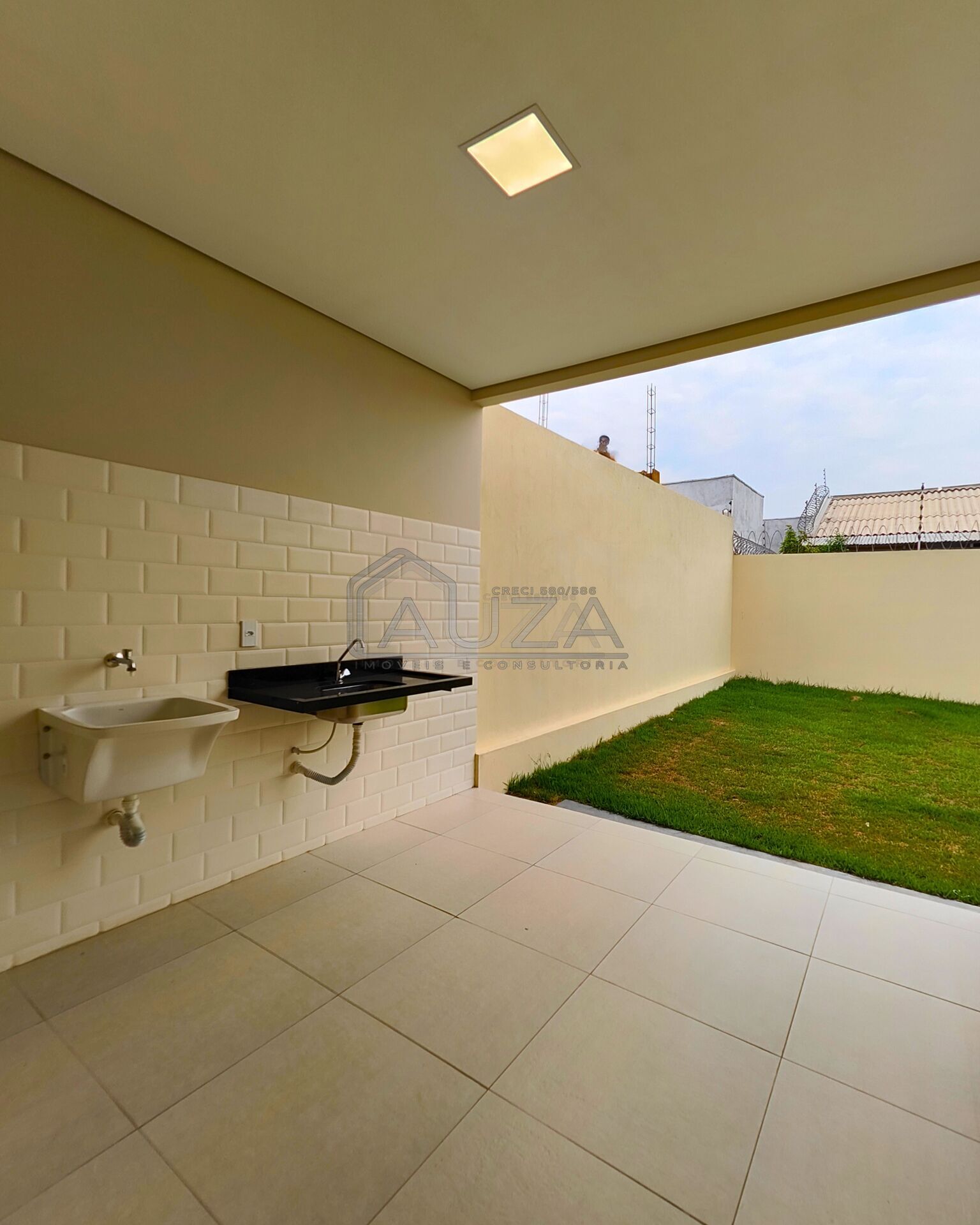 Casa à venda com 2 quartos, 104m² - Foto 11