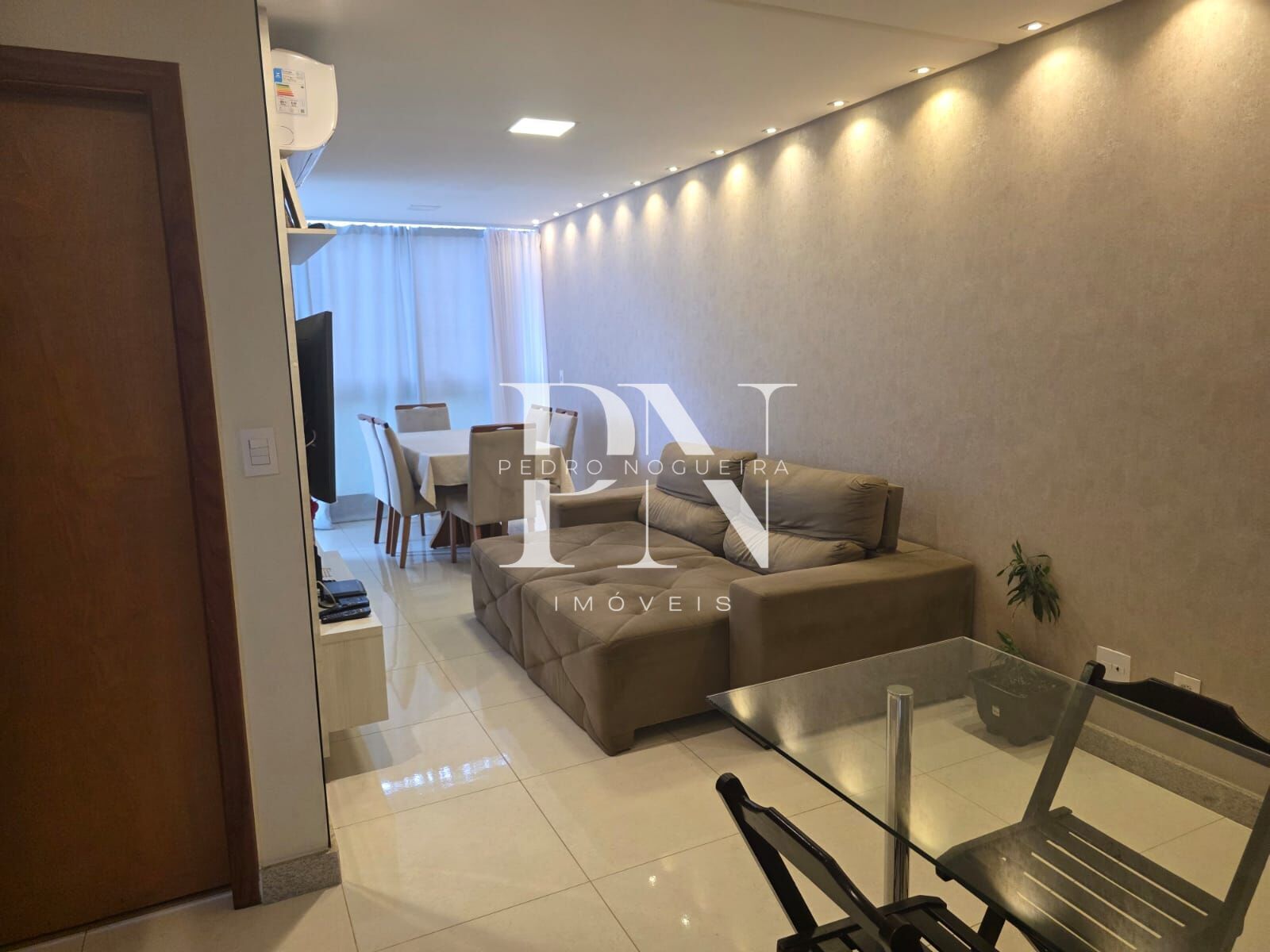 Apartamento, 2 quartos, 70 m² - Foto 1