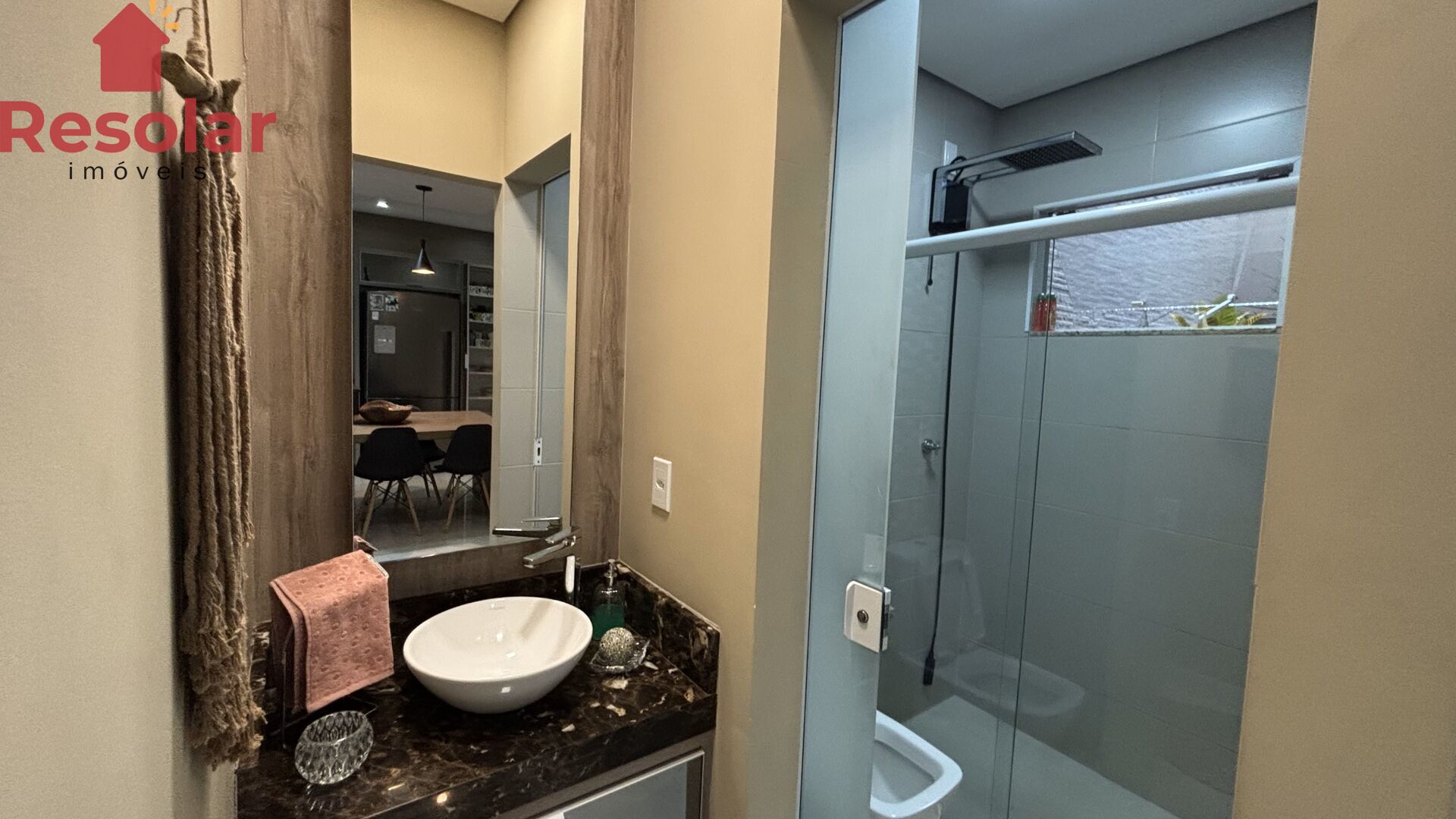 Casa à venda com 3 quartos, 250m² - Foto 7