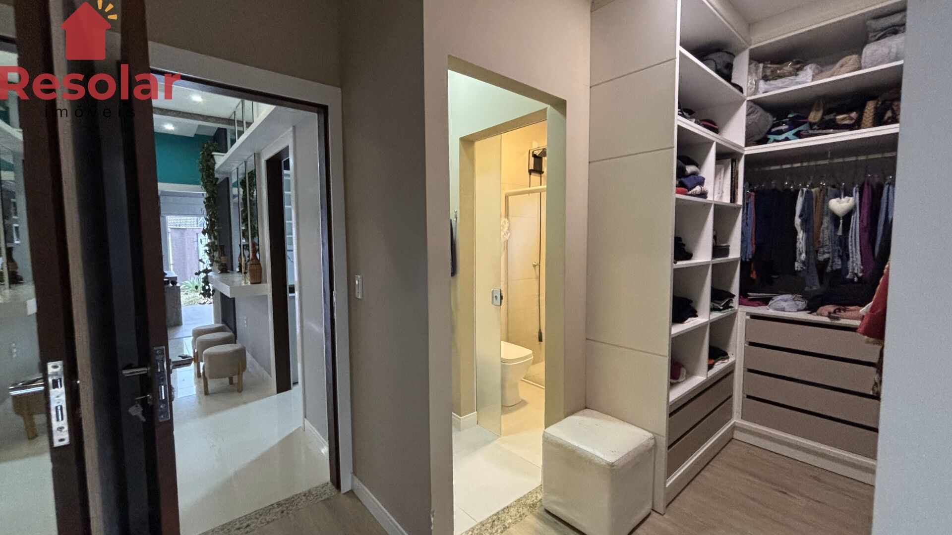 Casa à venda com 3 quartos, 250m² - Foto 17