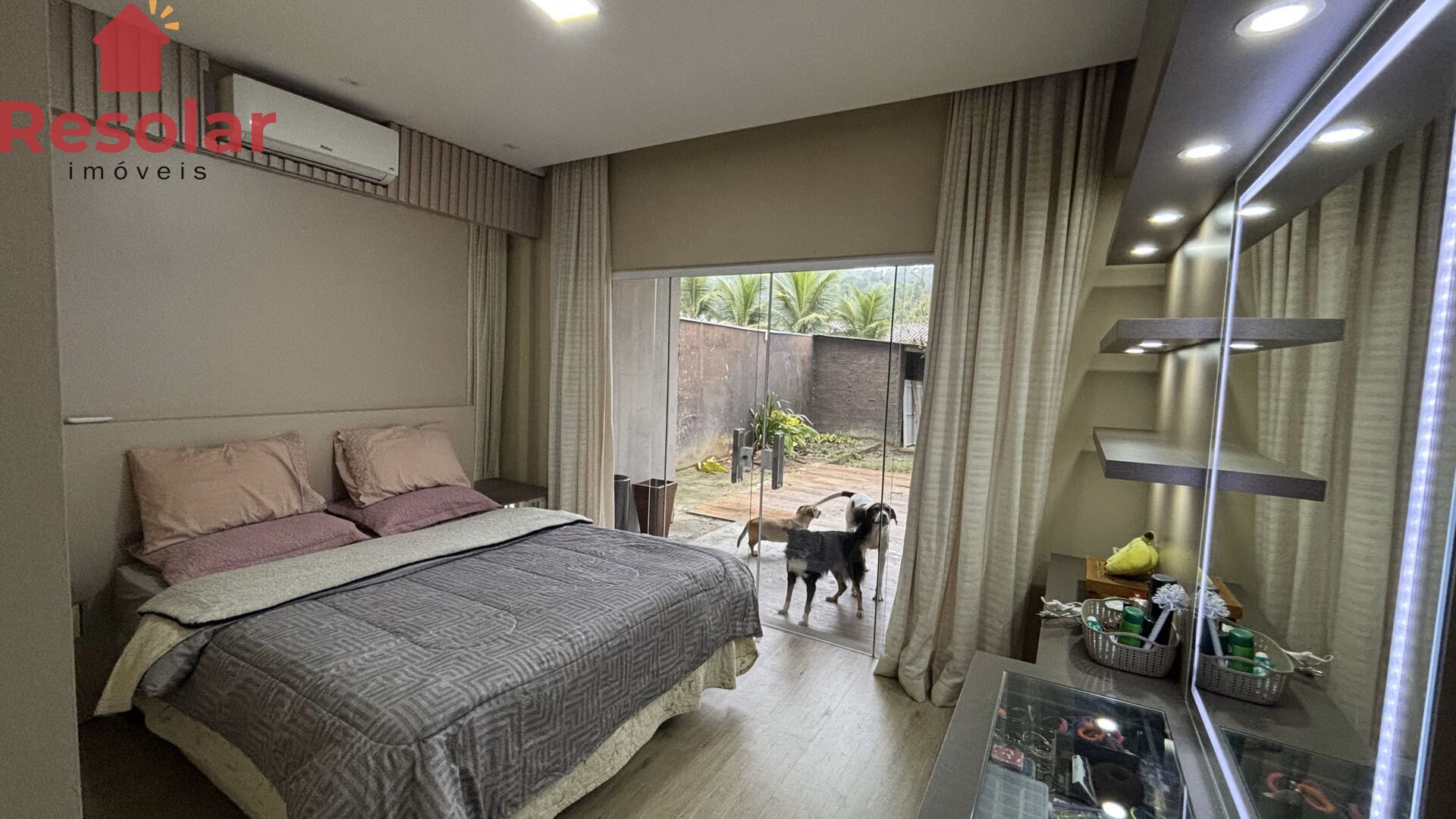 Casa à venda com 3 quartos, 250m² - Foto 13