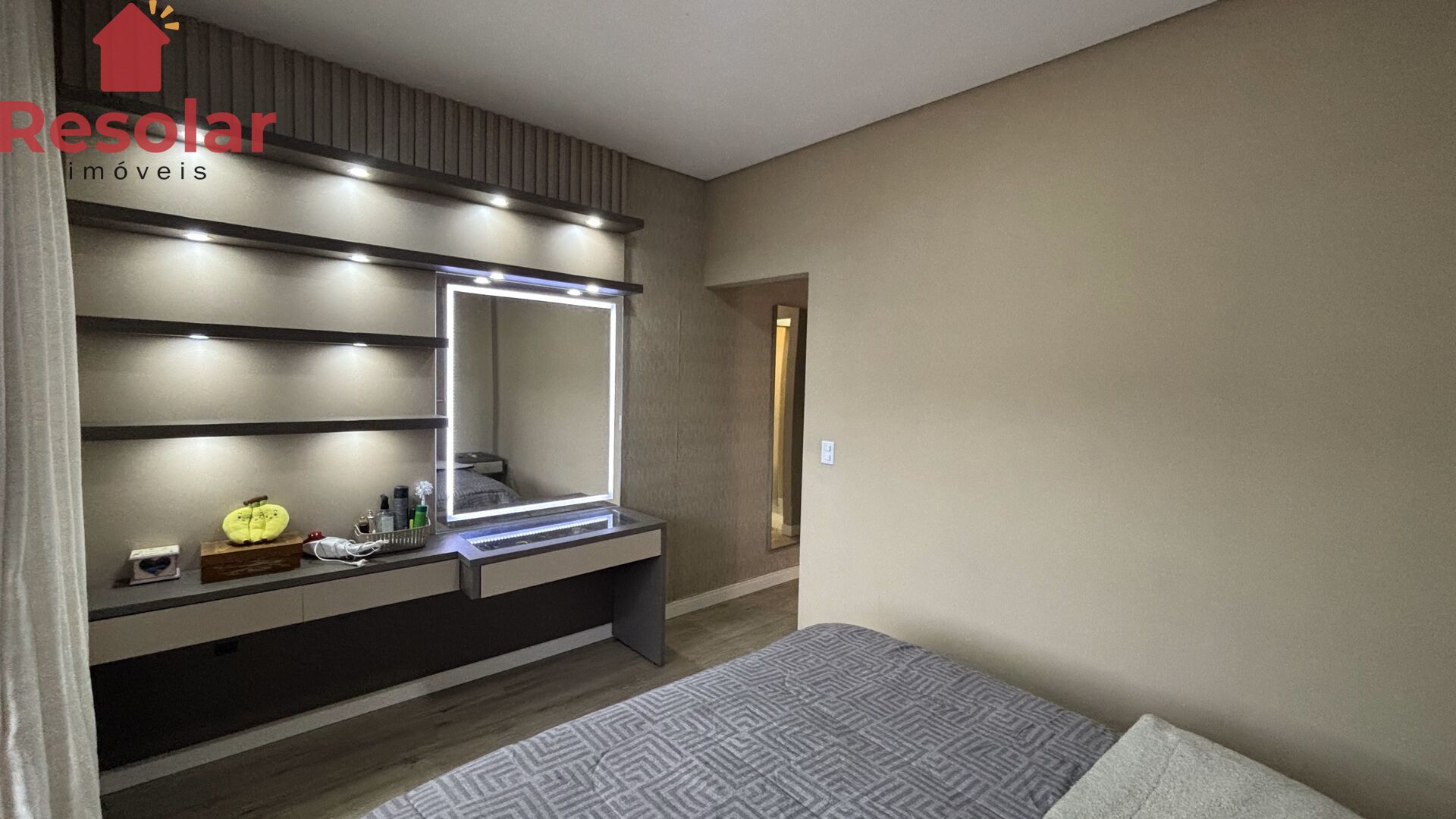 Casa à venda com 3 quartos, 250m² - Foto 14