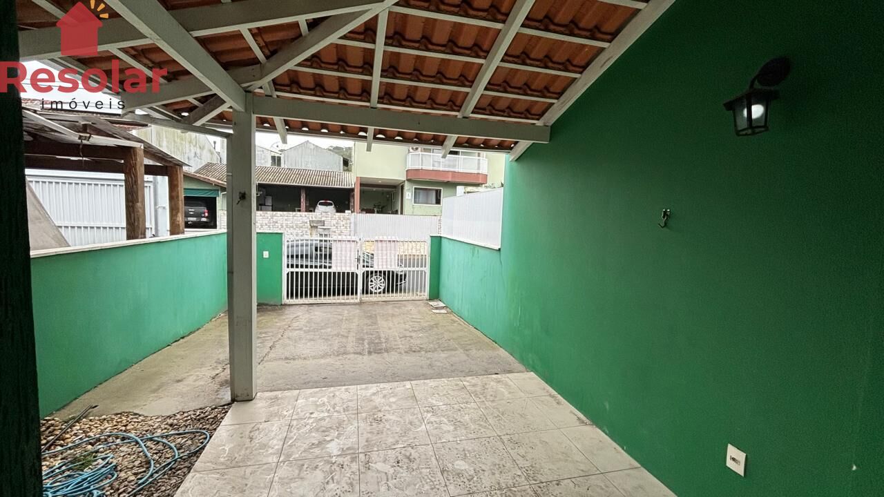 Casa à venda com 2 quartos, 70m² - Foto 12