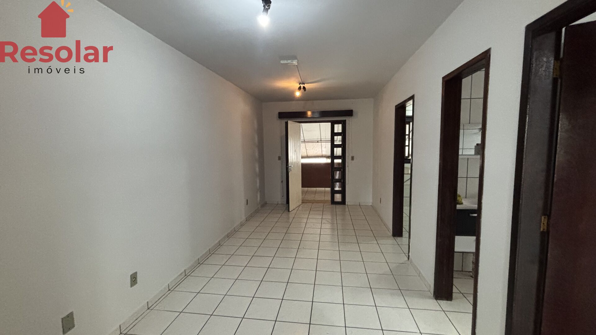 Apartamento para alugar com 2 quartos, 70m² - Foto 4