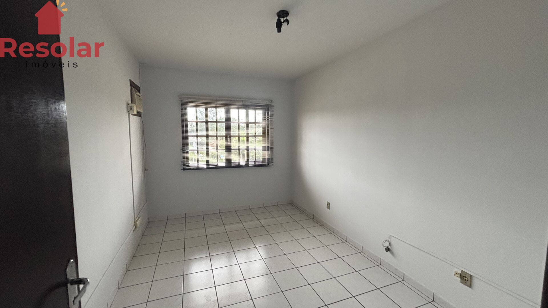 Apartamento para alugar com 2 quartos, 70m² - Foto 3