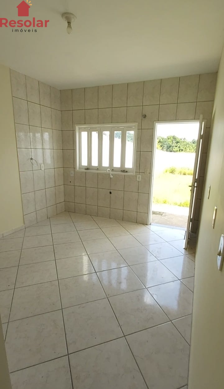 Casa à venda com 2 quartos, 82m² - Foto 4