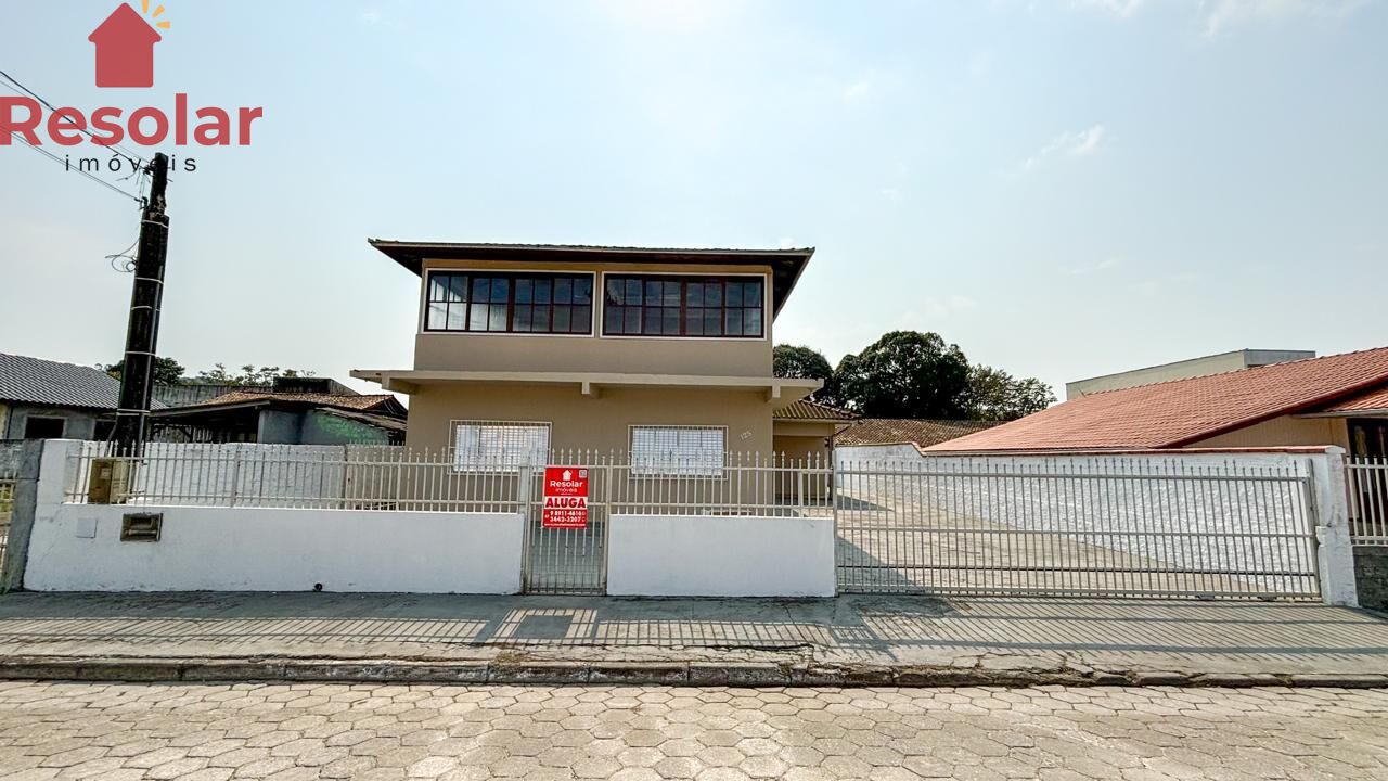 Casa para alugar com 3 quartos, 115m² - Foto 25