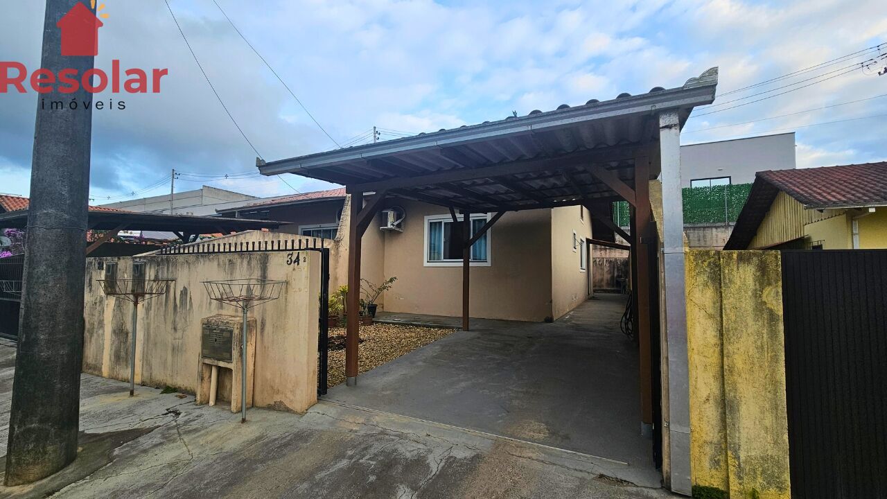 Casa à venda com 2 quartos, 77m² - Foto 1