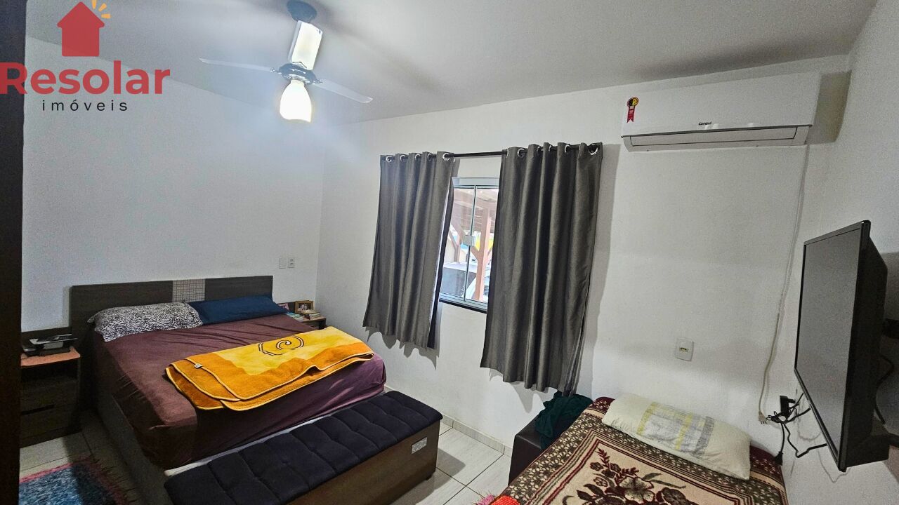 Casa à venda com 2 quartos, 77m² - Foto 8