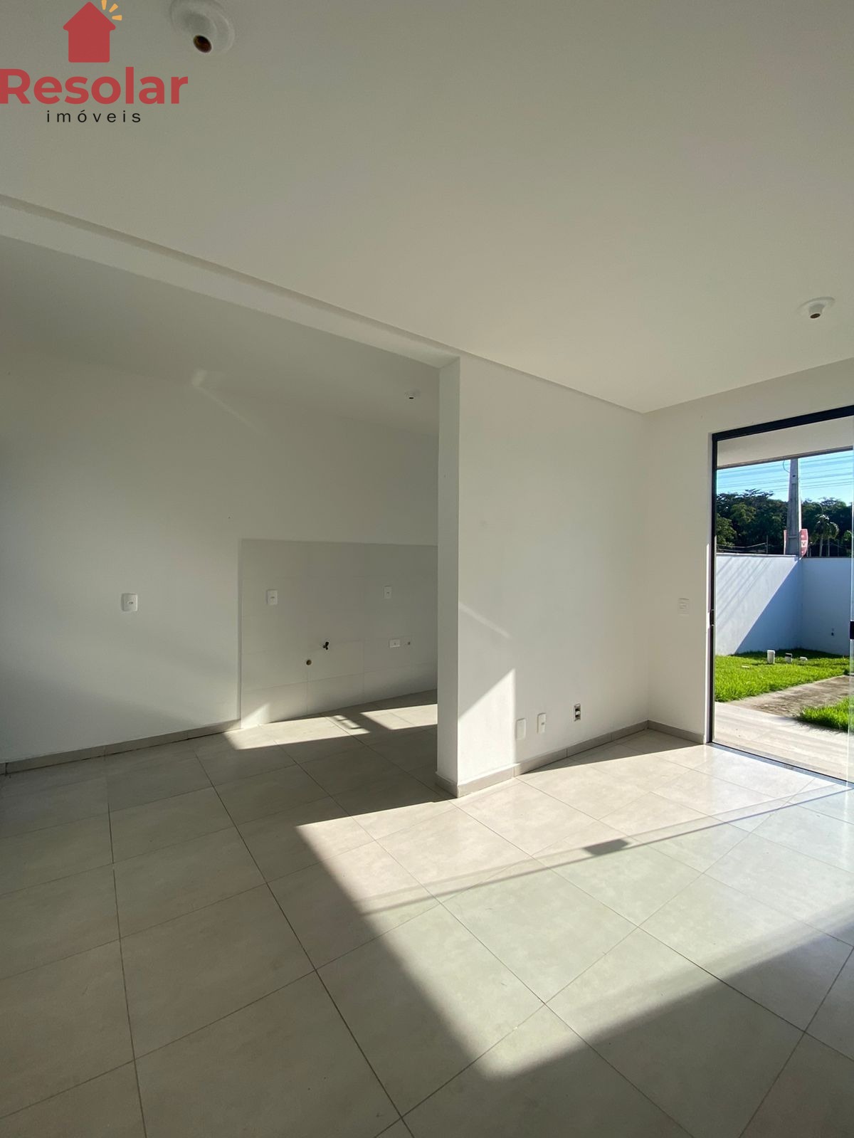 Casa à venda com 2 quartos, 59m² - Foto 18