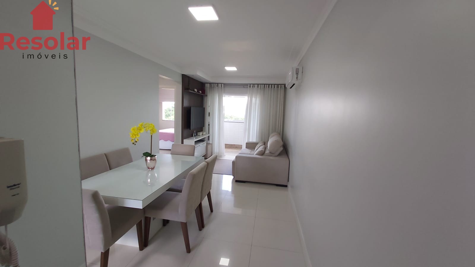 Apartamento à venda com 2 quartos, 62m² - Foto 5