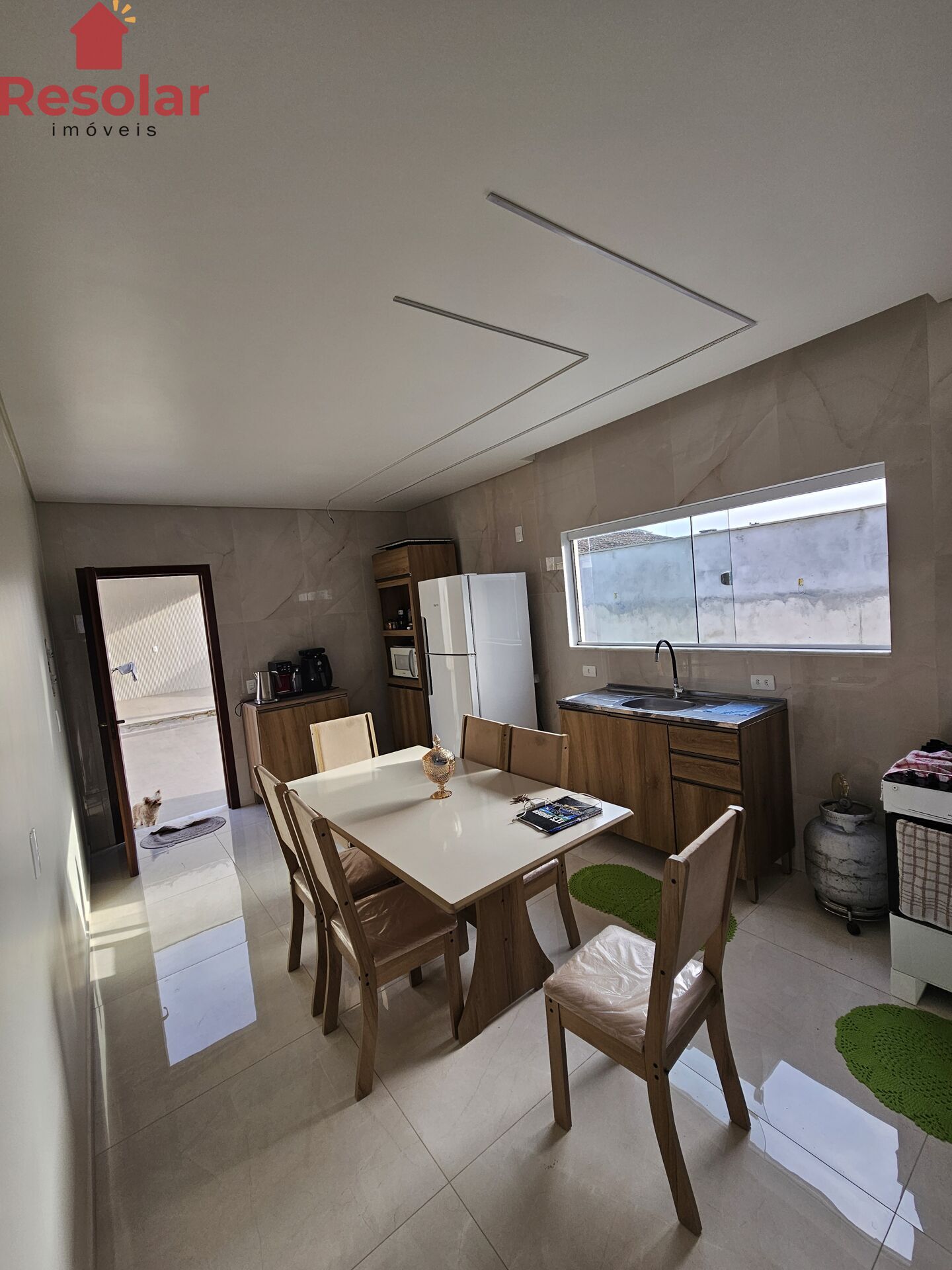 Casa à venda com 2 quartos, 175m² - Foto 6