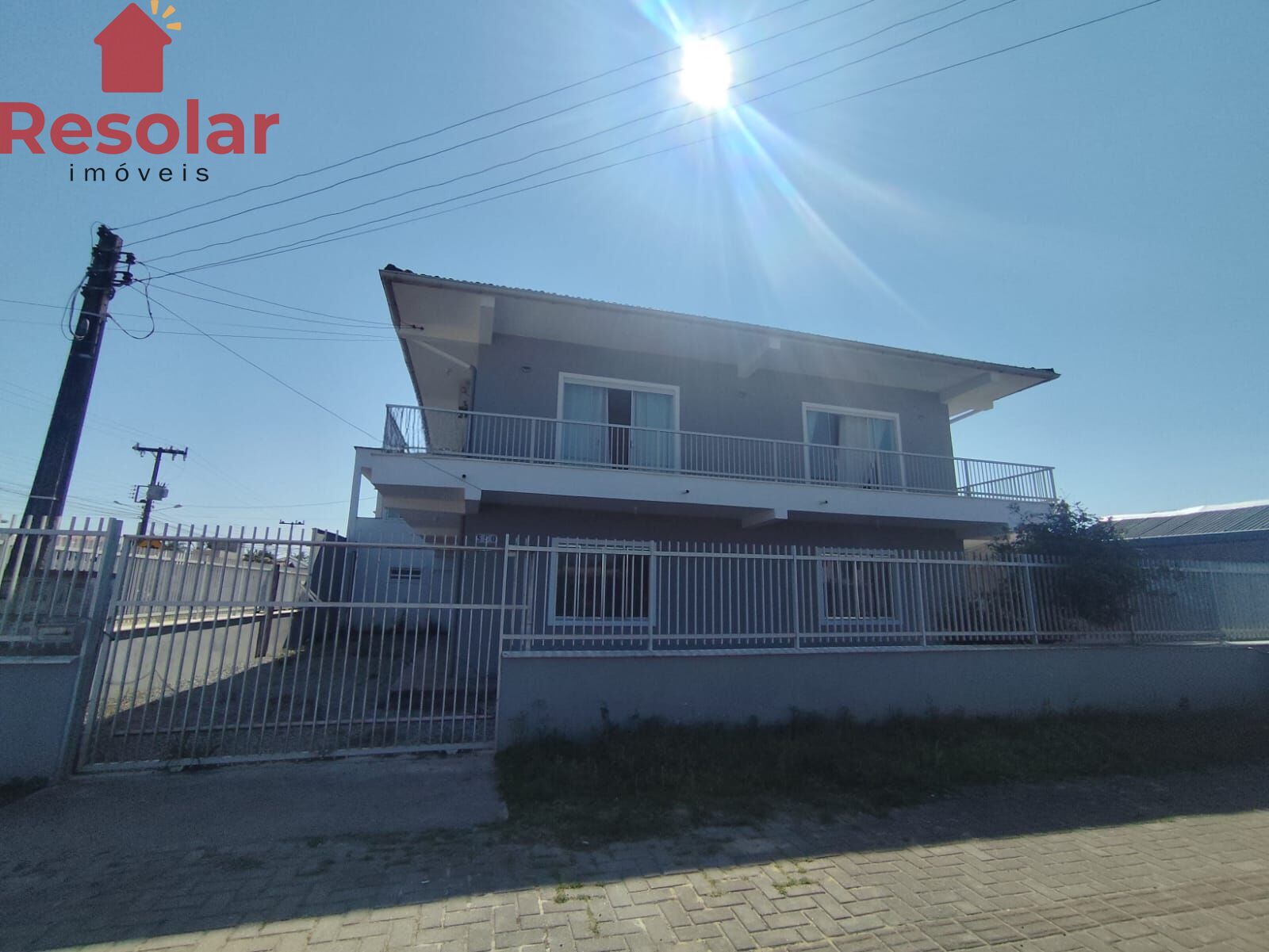 Sobrado à venda com 3 quartos, 400m² - Foto 1