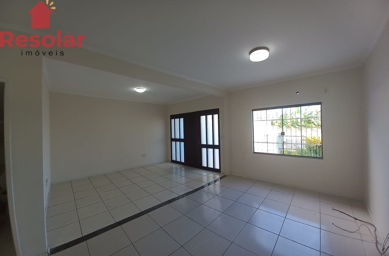 Casa à venda com 3 quartos, 139m² - Foto 6