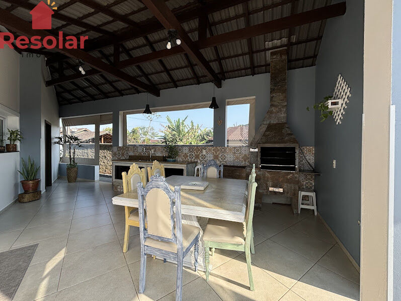 Casa à venda com 5 quartos, 301m² - Foto 32