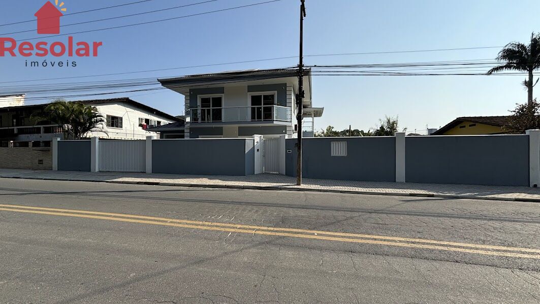 Casa à venda com 5 quartos, 301m² - Foto 6