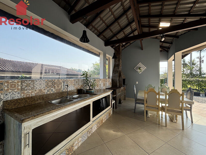 Casa à venda com 5 quartos, 301m² - Foto 31