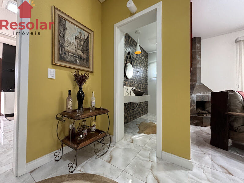 Casa à venda com 5 quartos, 301m² - Foto 24