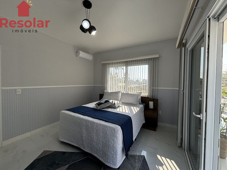 Casa à venda com 5 quartos, 301m² - Foto 14