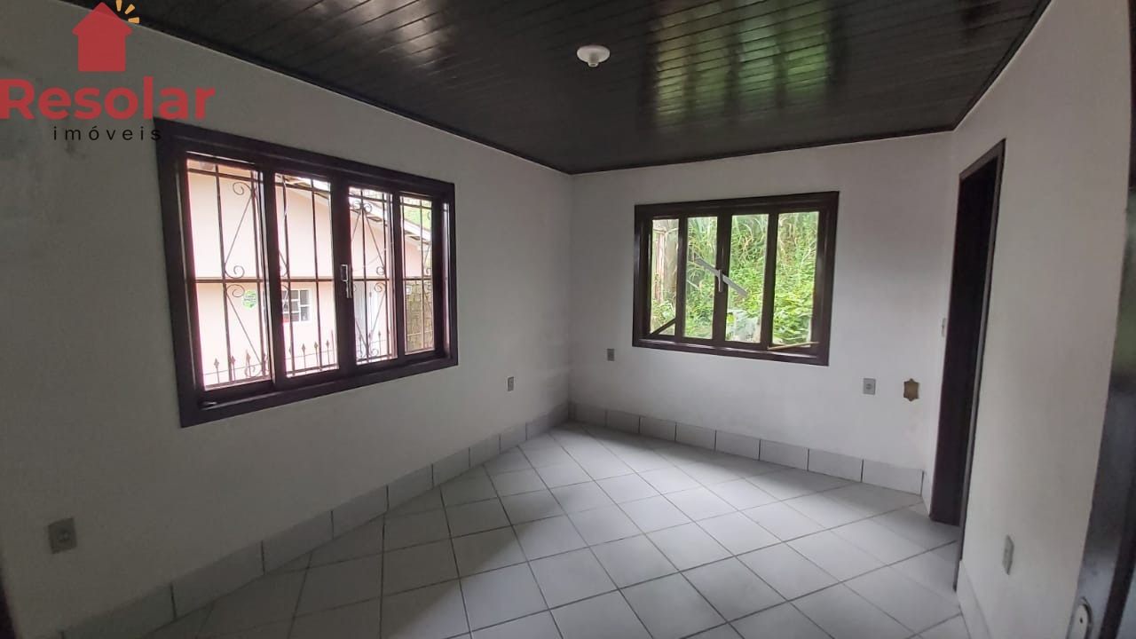 Casa à venda com 2 quartos, 100m² - Foto 12