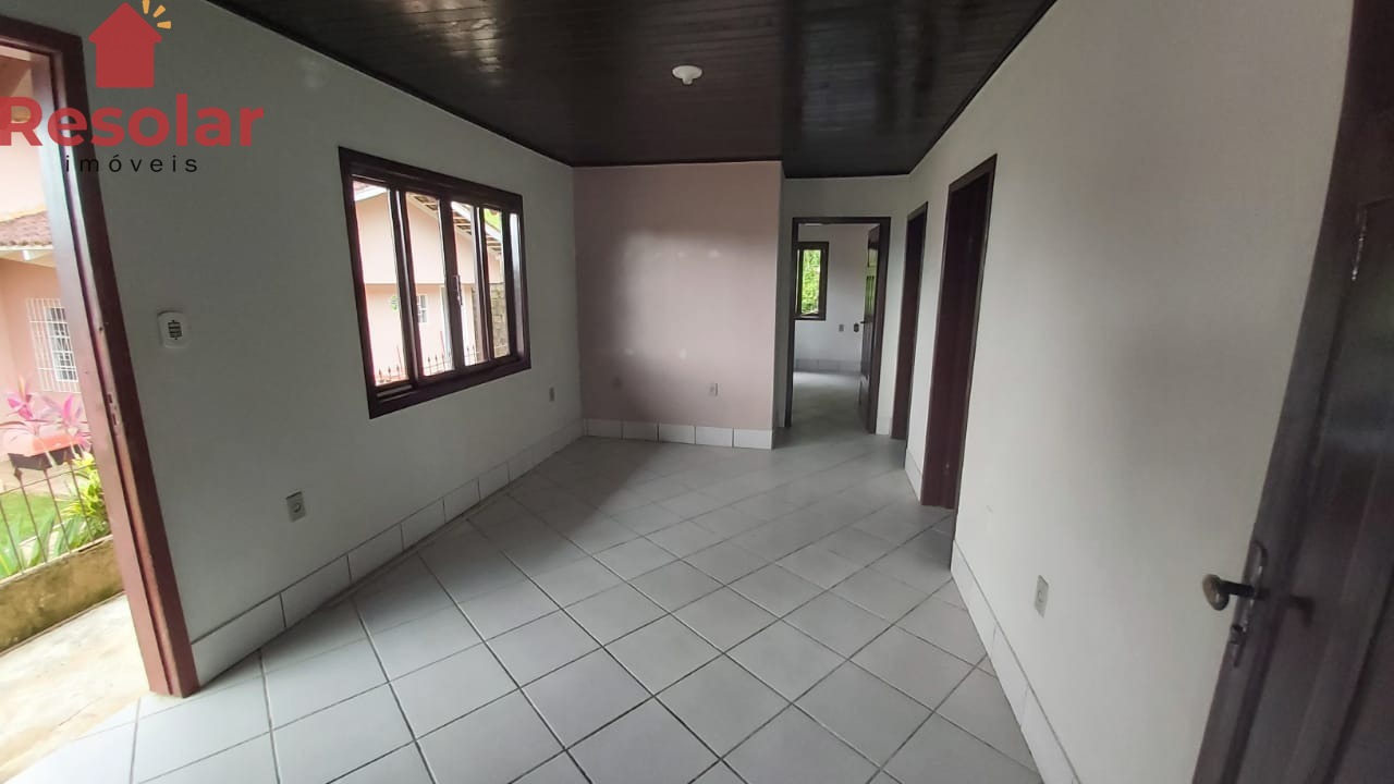 Casa à venda com 2 quartos, 100m² - Foto 9