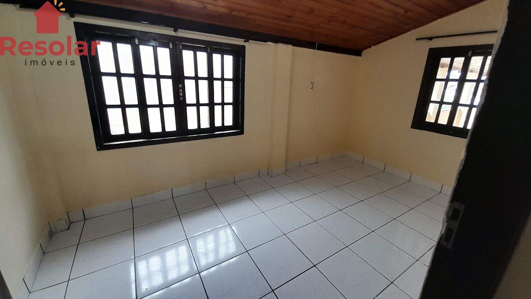 Casa para alugar com 4 quartos, 140m² - Foto 22