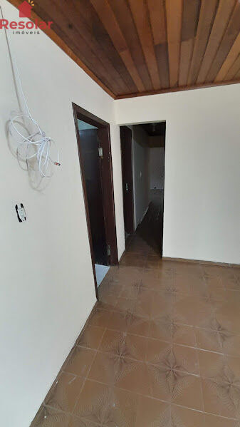 Casa para alugar com 4 quartos, 140m² - Foto 13