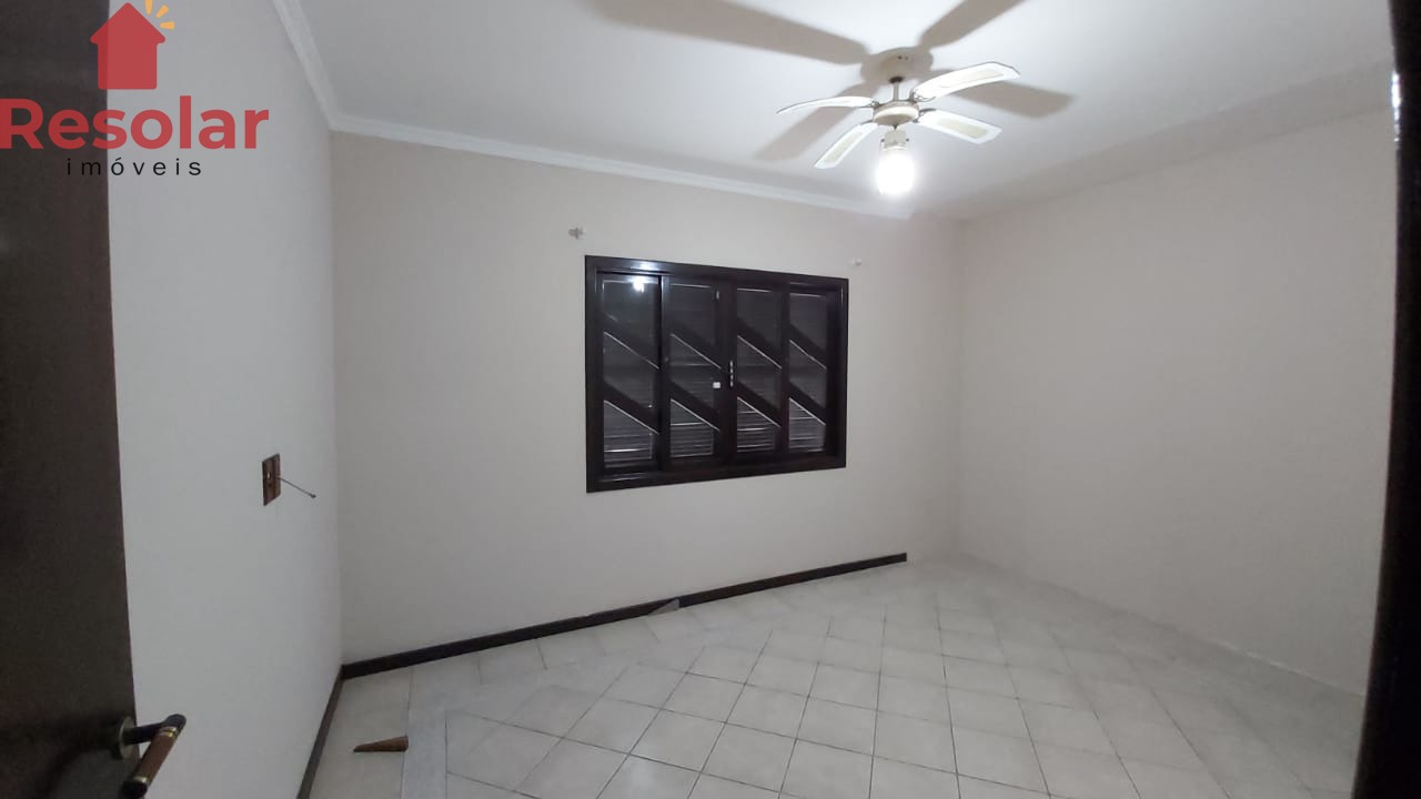 Sobrado à venda com 4 quartos, 220m² - Foto 17